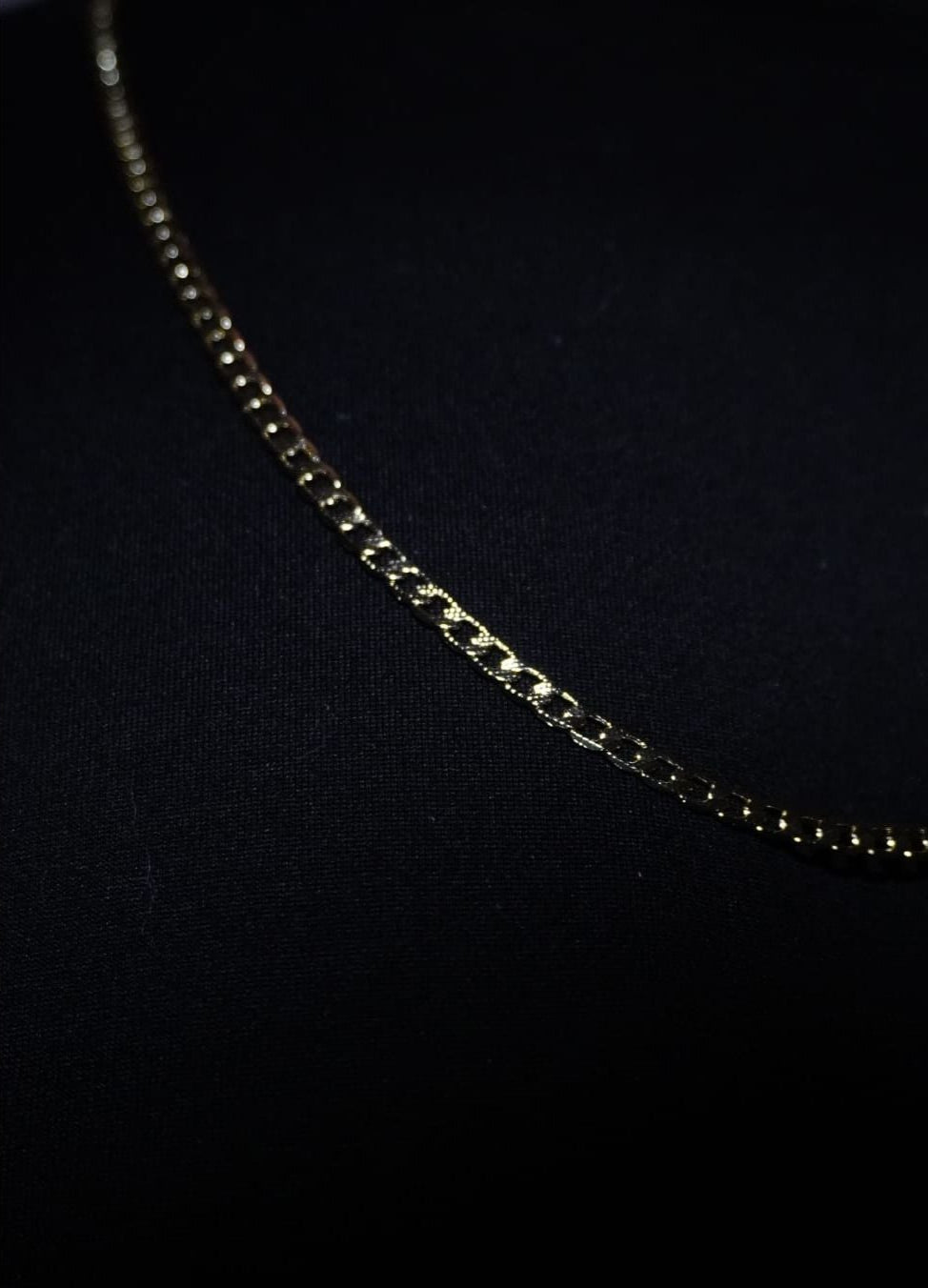 CADENA CUBANA BISELADA — Oro Laminado 18K
