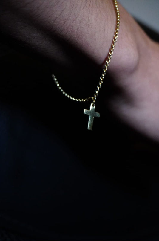 PULSERA CRUZ — Oro Laminado 14